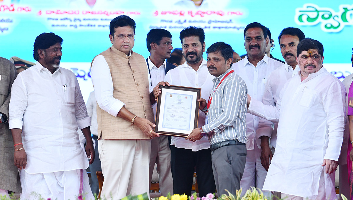 CM_20Revanth_20Reddy_20In_20LB_20Stadium_20Photos-29.jpg 28