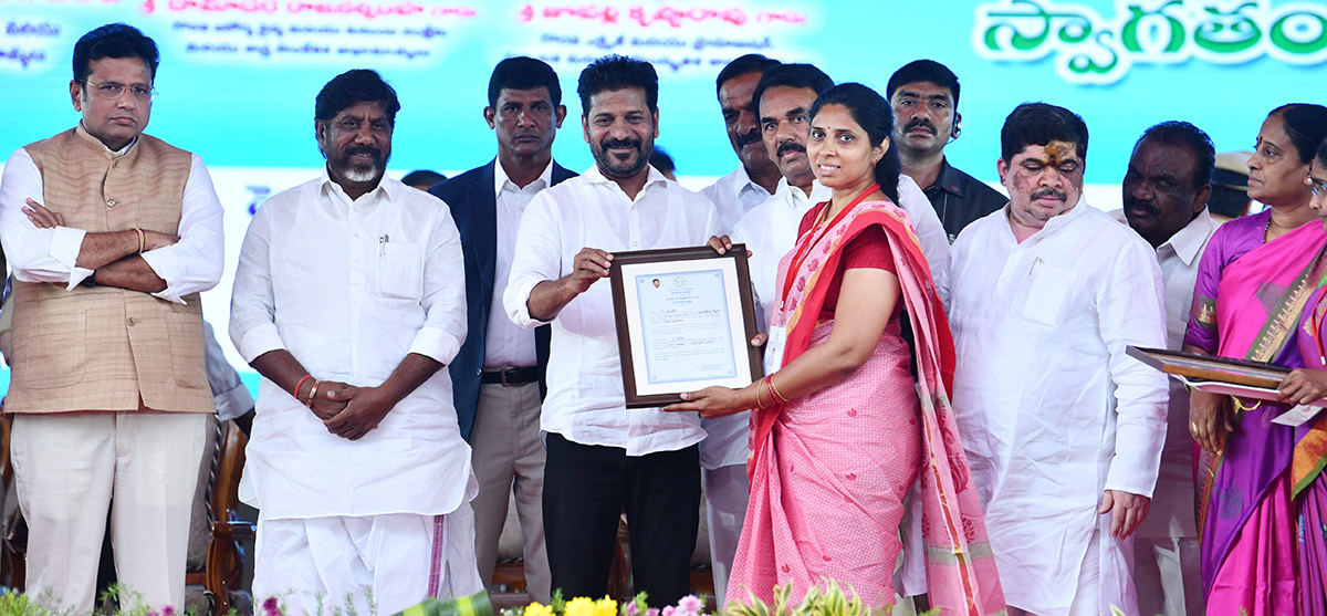 CM_20Revanth_20Reddy_20In_20LB_20Stadium_20Photos-30.jpg 29