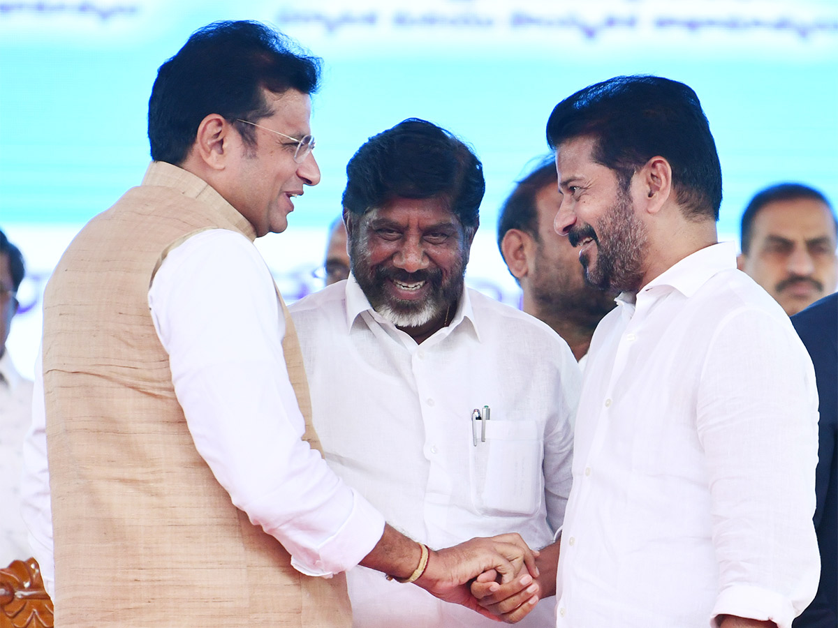 CM_20Revanth_20Reddy_20In_20LB_20Stadium_20Photos-8.jpg 8