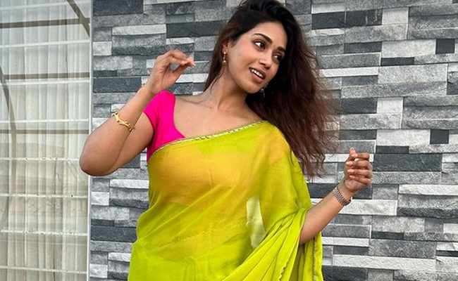 nivetha.jpg