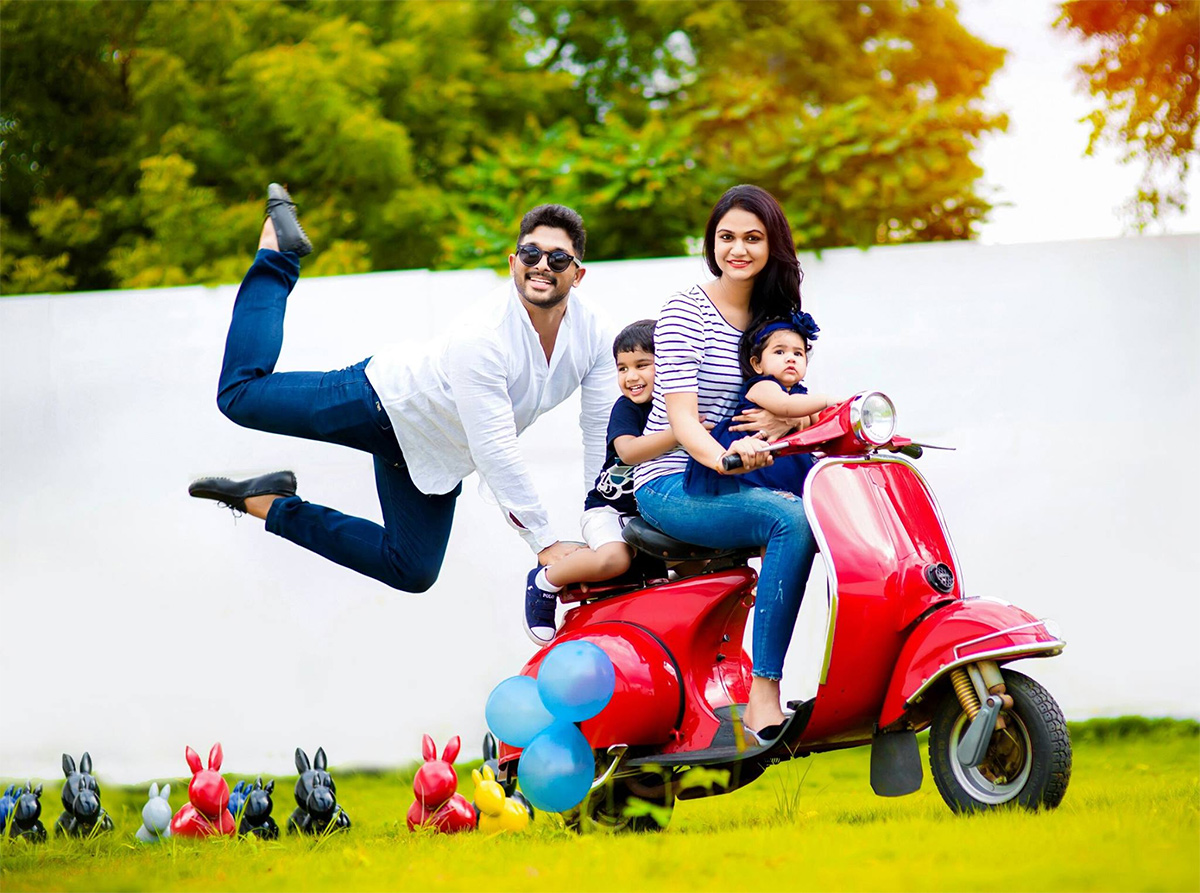 Allu_20Arjun_20Wishes_20Sneha_20Reddy_20On_2013th_20Wedding_20Anniversary-13.jpg 13