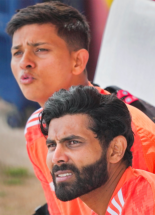 Test_20cricket_20match_20between_20India_20and_20England-20.jpg 20