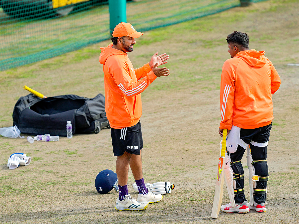 Test_20cricket_20match_20between_20India_20and_20England-5.jpg 5