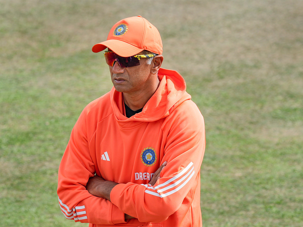 Test_20cricket_20match_20between_20India_20and_20England-6.jpg 6