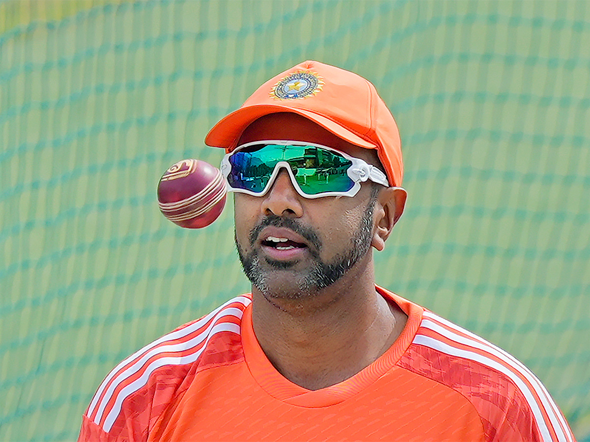 Test_20cricket_20match_20between_20India_20and_20England-7.jpg 7