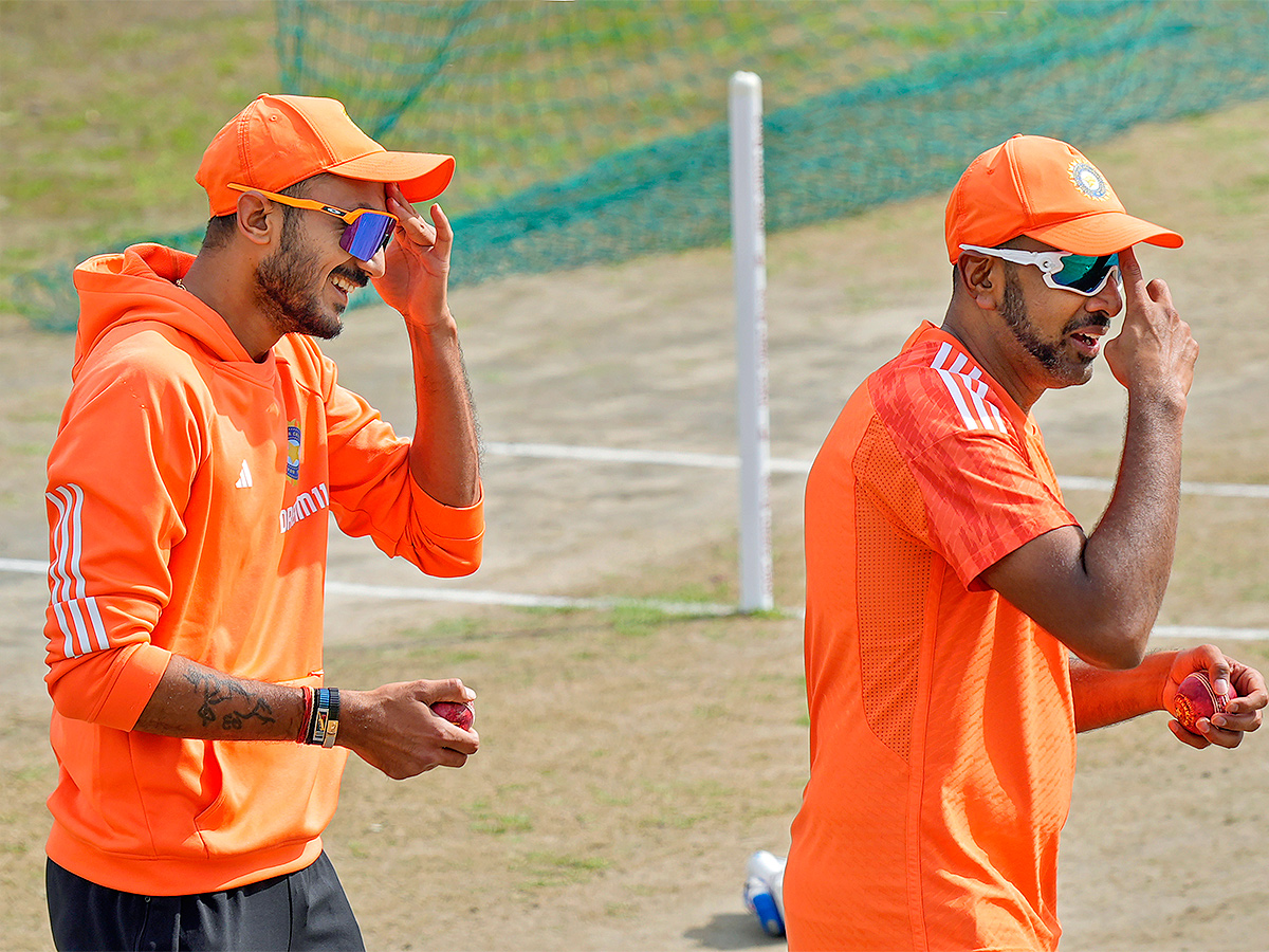 Test_20cricket_20match_20between_20India_20and_20England-9.jpg 9