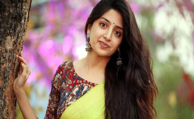 poonam.jpg