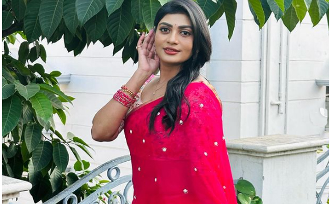 soumya.jpg