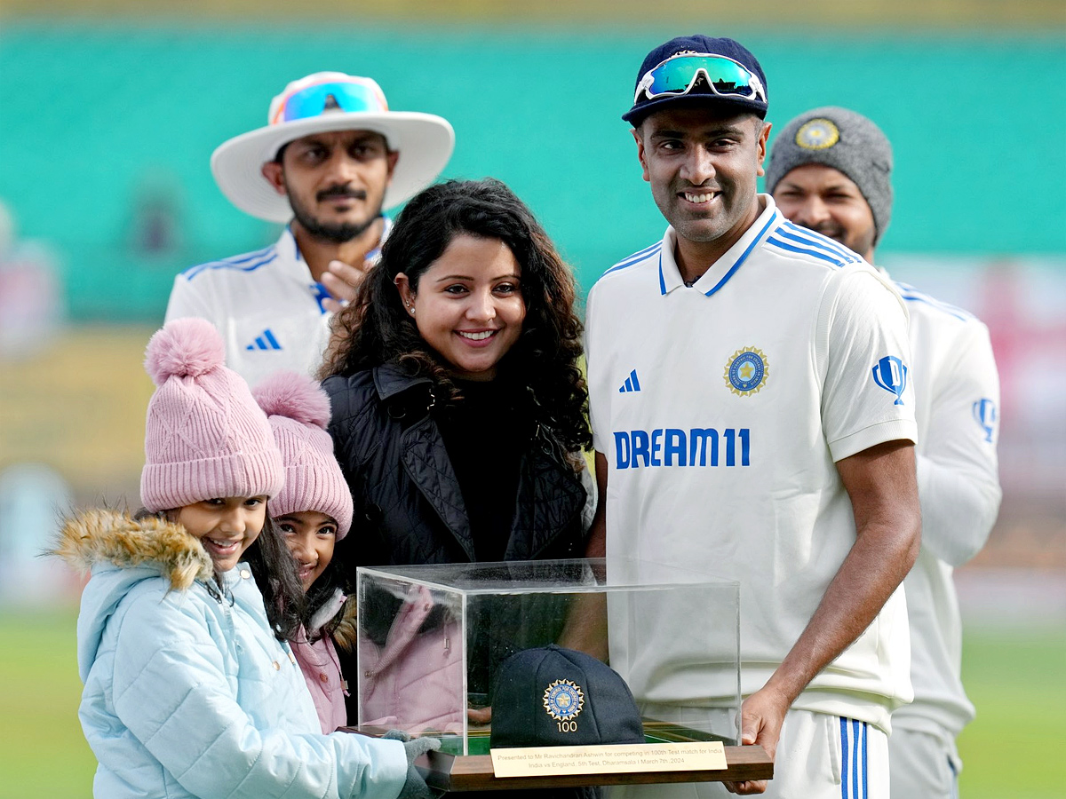 Ind_20vs_20Eng_205th_20Test_20Ashwin_20Bairstow_20100th_20Test_20Padikkal_20Debut_20Emotional_20Moments_20Photos_3.jpg 4