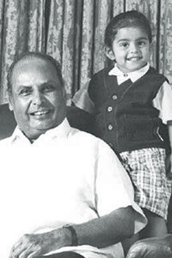 Interesting_20Facts_20About_20Dhirubhai_20Ambani_20Photos_21.jpg 21