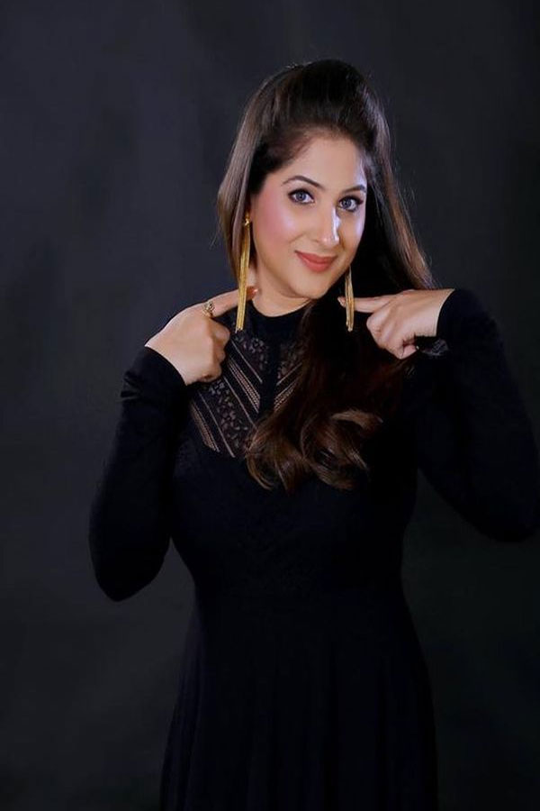 gowri.jpg 5