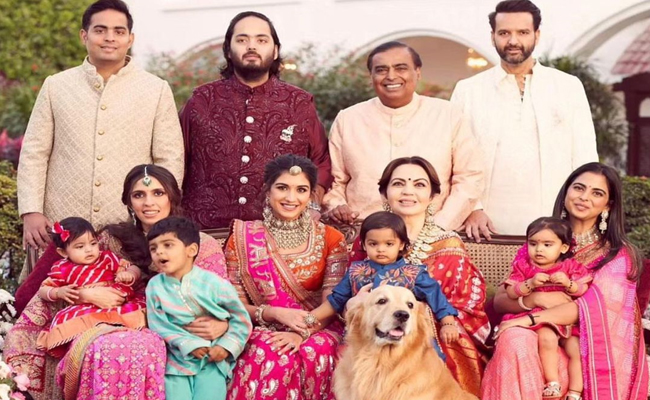 ambani_20family.jpg