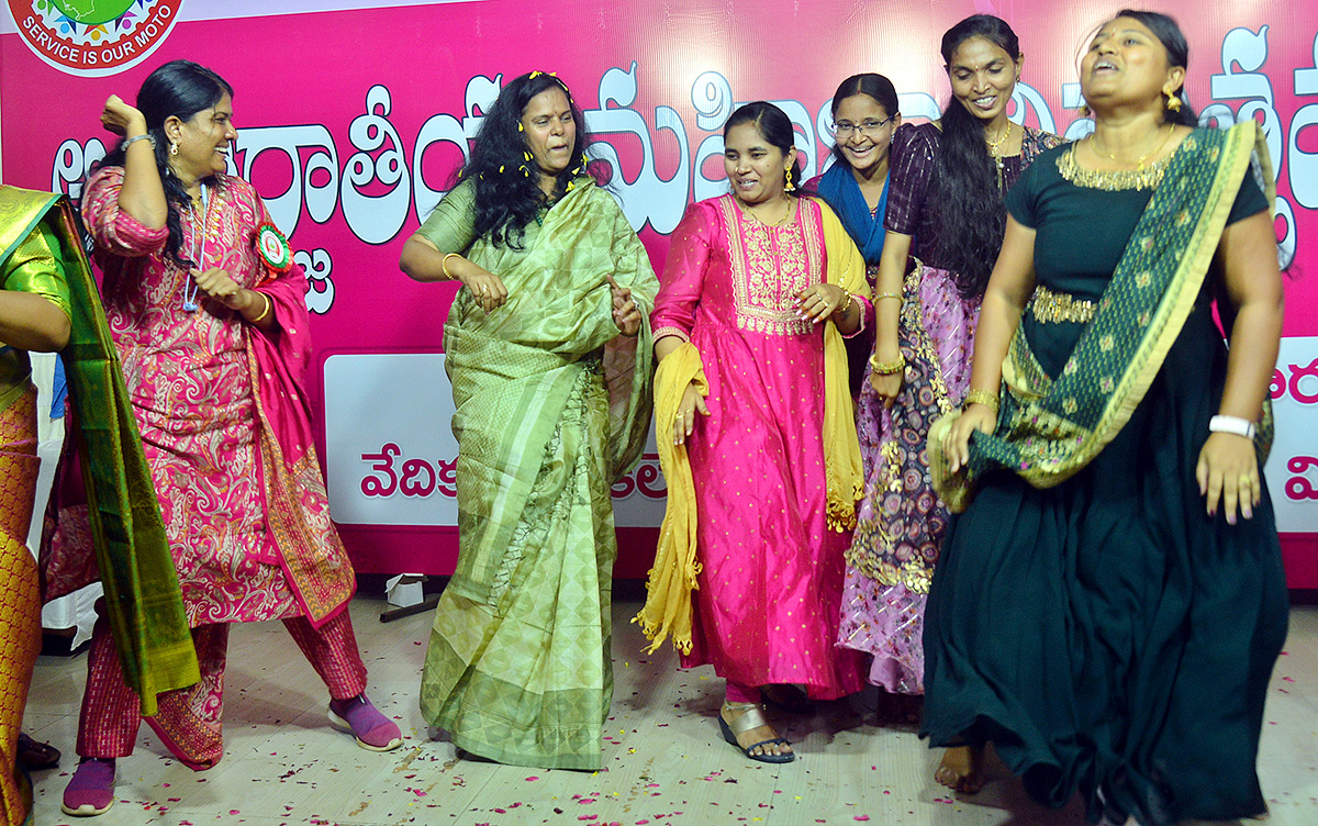 womens_20day_20celebrations_20in_20ap_20jac_20womens_20photos-13.jpg 12