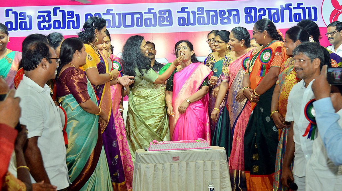 womens_20day_20celebrations_20in_20ap_20jac_20womens_20photos-17.jpg 16