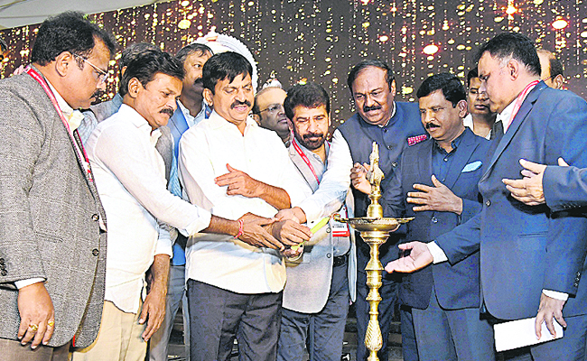 SRINIVAS.jpg