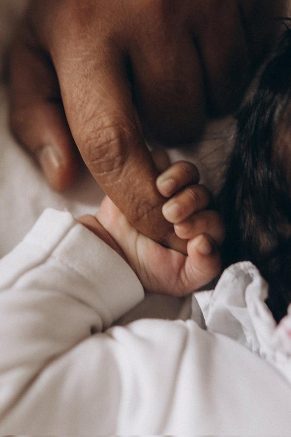Sharwanand_20shares_20pics_20of_20his_20baby_20girl_20photos-2.jpg 2