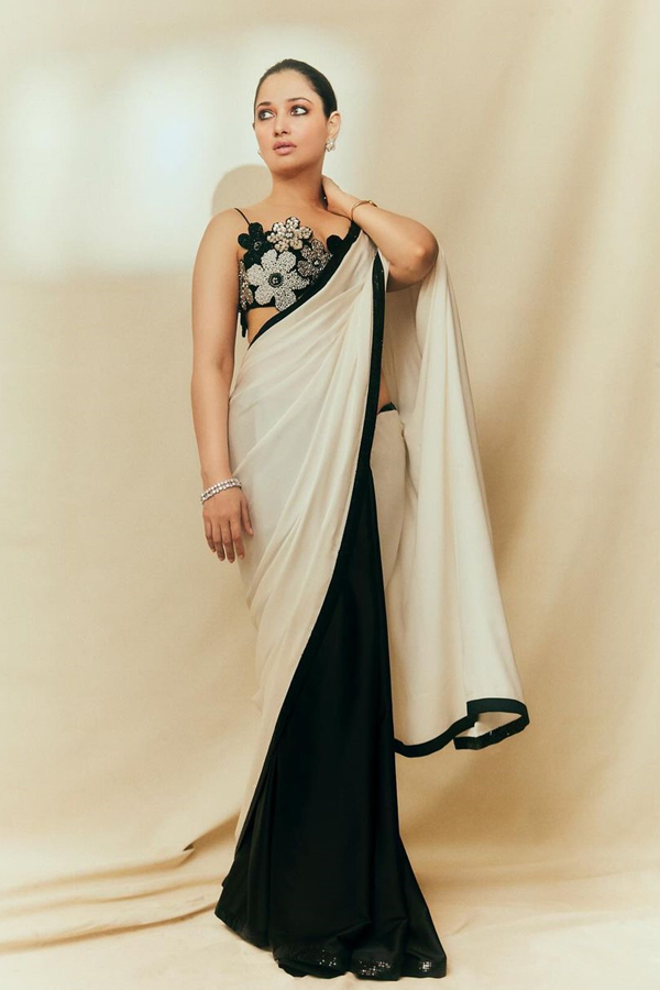 Tamannah.jpg 25