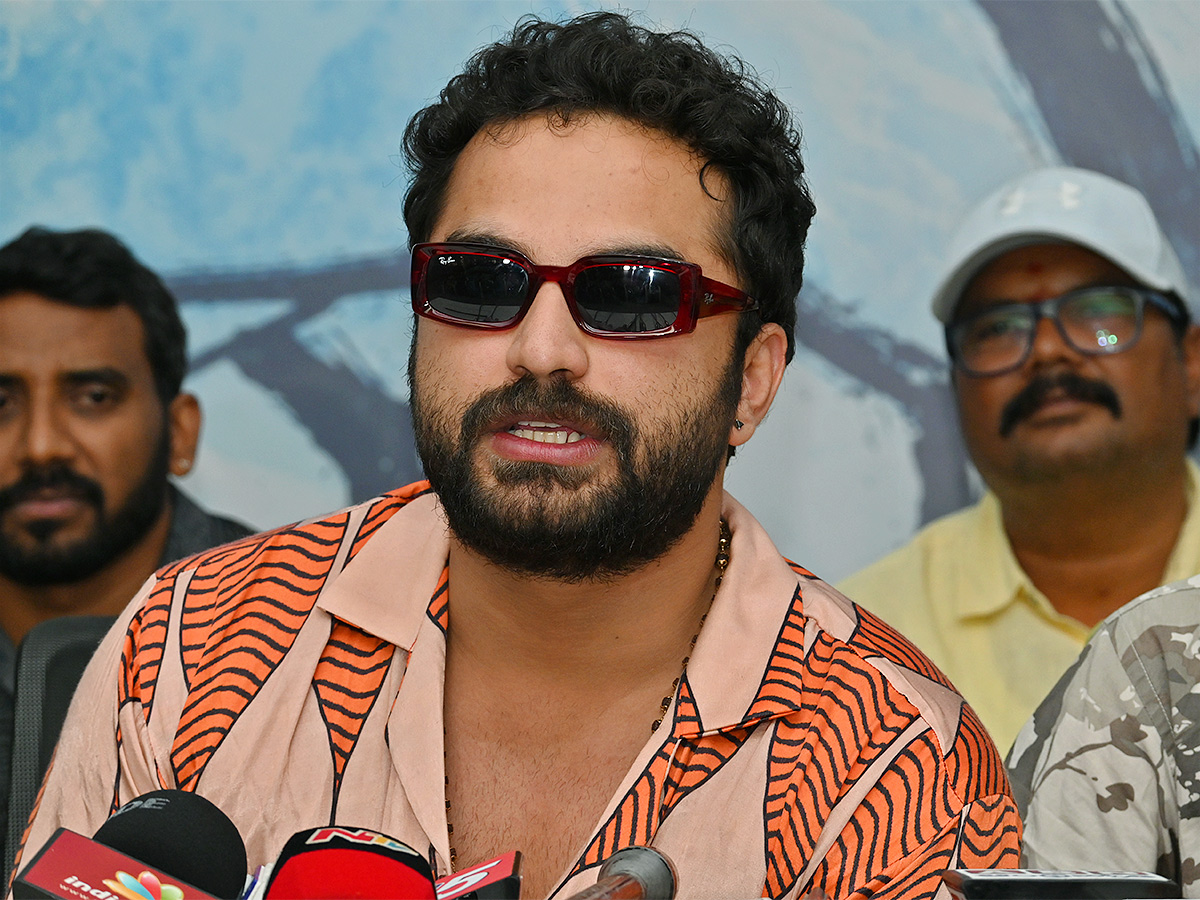 Vishwak_20Sen_20Gaami_20Movie_20Success_20Celebrations_20Photos-14.jpg 14