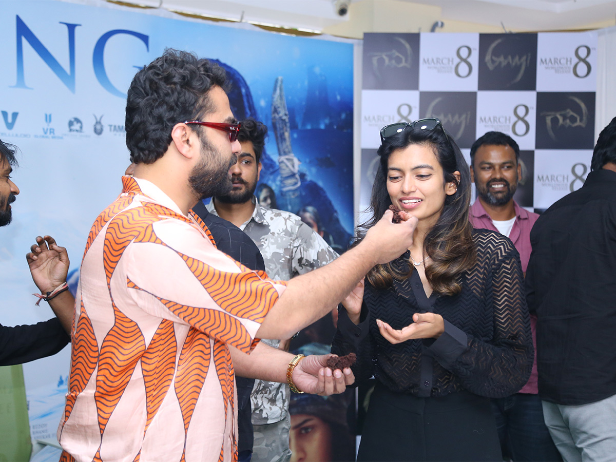 Vishwak_20Sen_20Gaami_20Movie_20Success_20Celebrations_20Photos-19.jpg 19