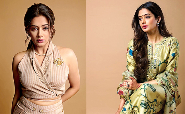 Priyamani.jpg