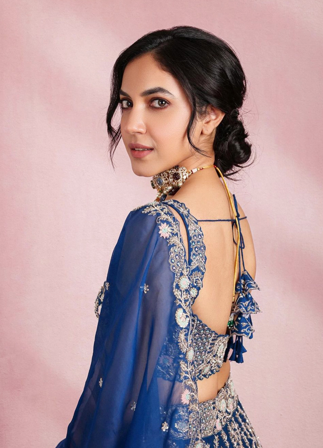 Ritu-Varma-10.jpg 11