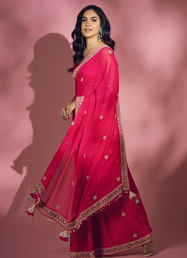 Ritu-Varma-12.jpg 13