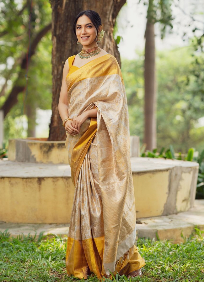 Ritu-Varma-15.jpg 16