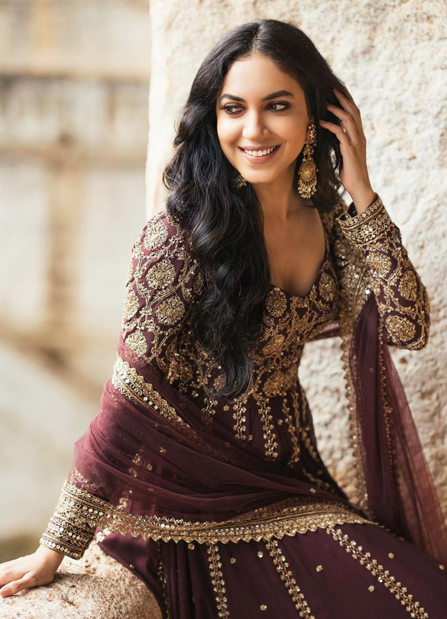 Ritu-Varma-19.jpg 20
