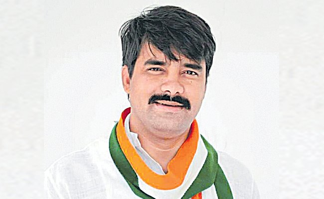 VAMSI_20CHAND_20REDDY_202.jpg