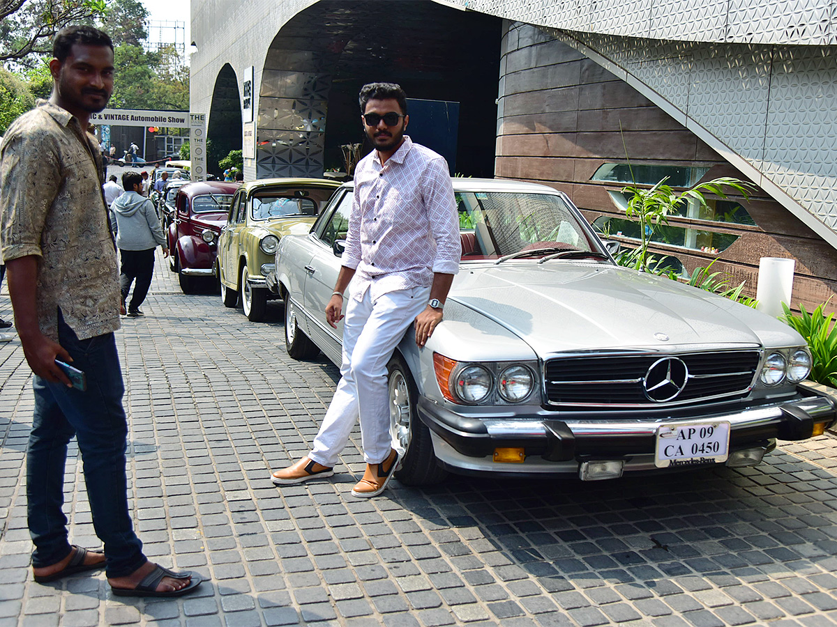 Haig_20Vintage_20Car_20Rally_20in_20Necklace_20Road_20-6.jpg 5