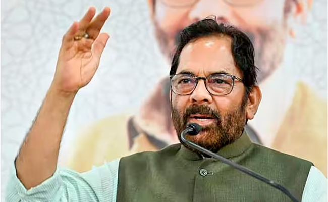 Mukhtar_20Abbas_20Naqvi.jpg