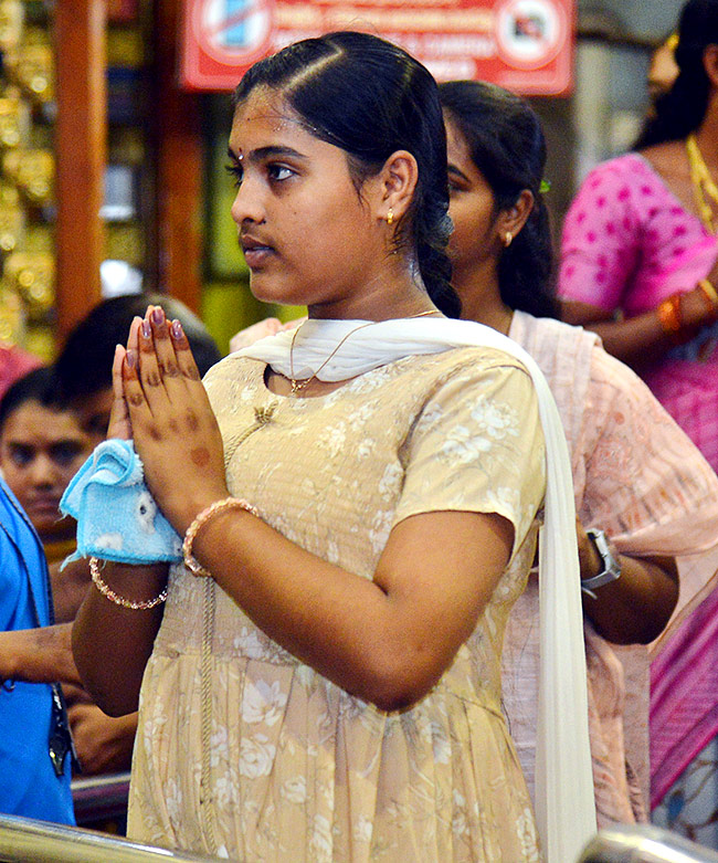 The_20Shivaratri_20celebrations_20ended_20on_20Indrakeeladri_20photos-26.jpg 26
