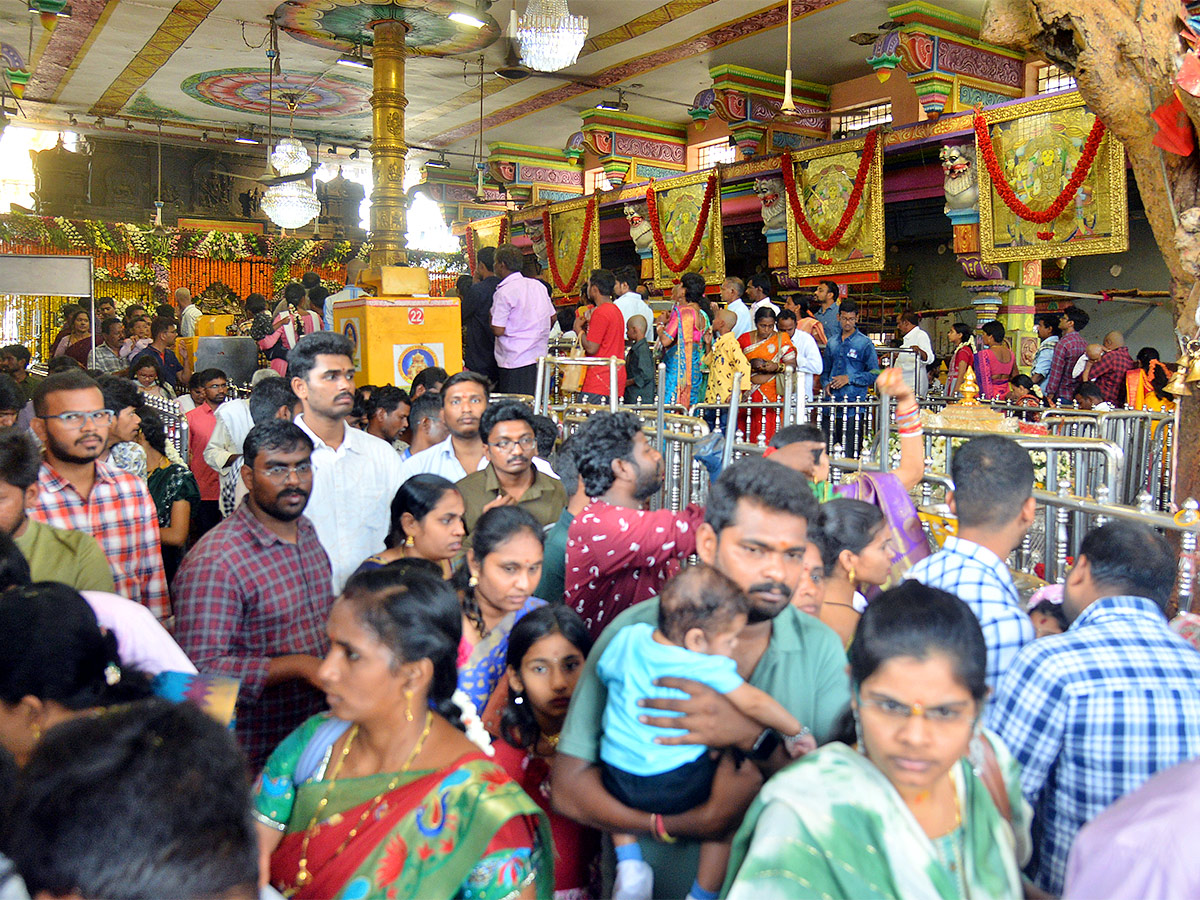 The_20Shivaratri_20celebrations_20ended_20on_20Indrakeeladri_20photos-37.jpg 35