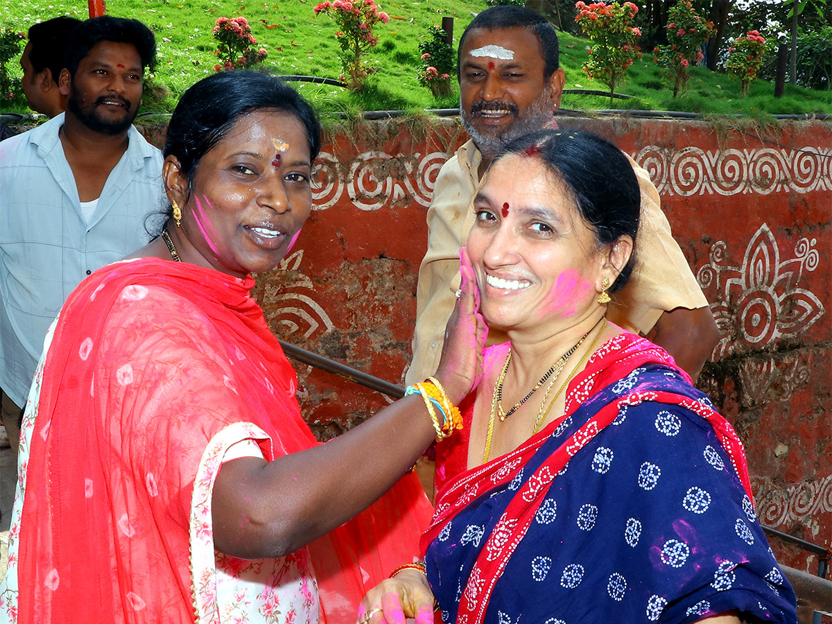 The_20Shivaratri_20celebrations_20ended_20on_20Indrakeeladri_20photos-42.jpg 39