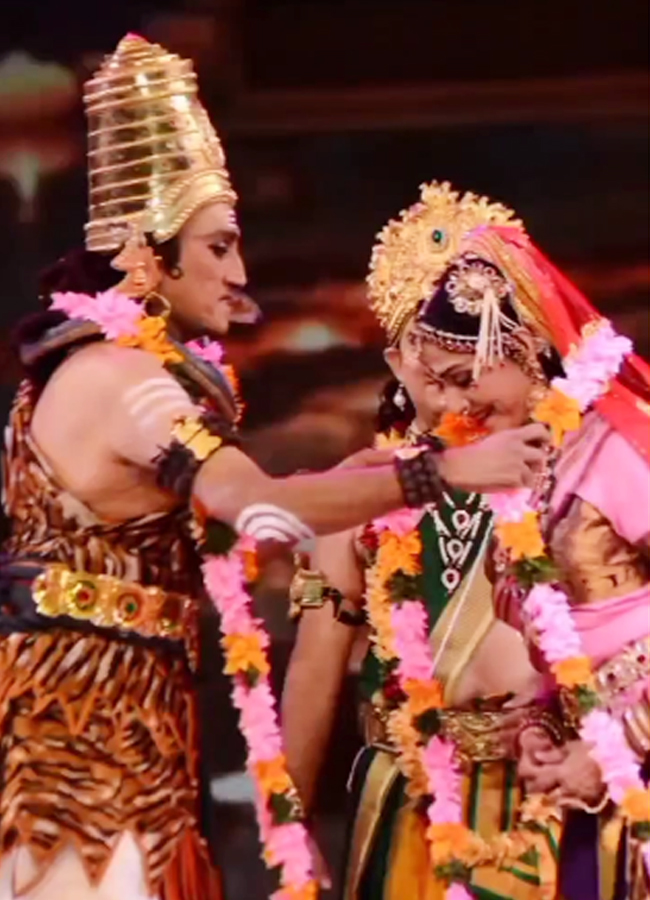 Hema-Malini-8.jpg 9