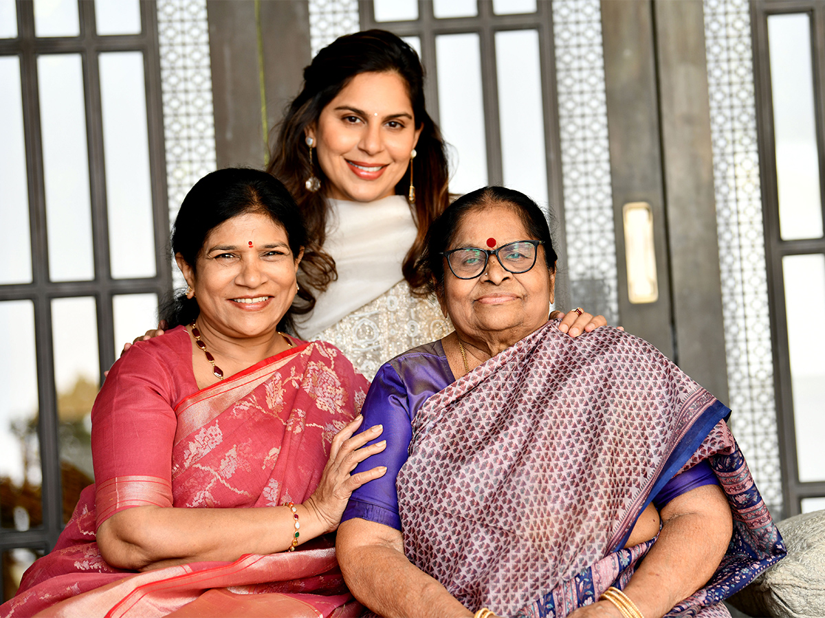Konidela_20Upasana_20Exclusive_20Photos-19.jpg 17