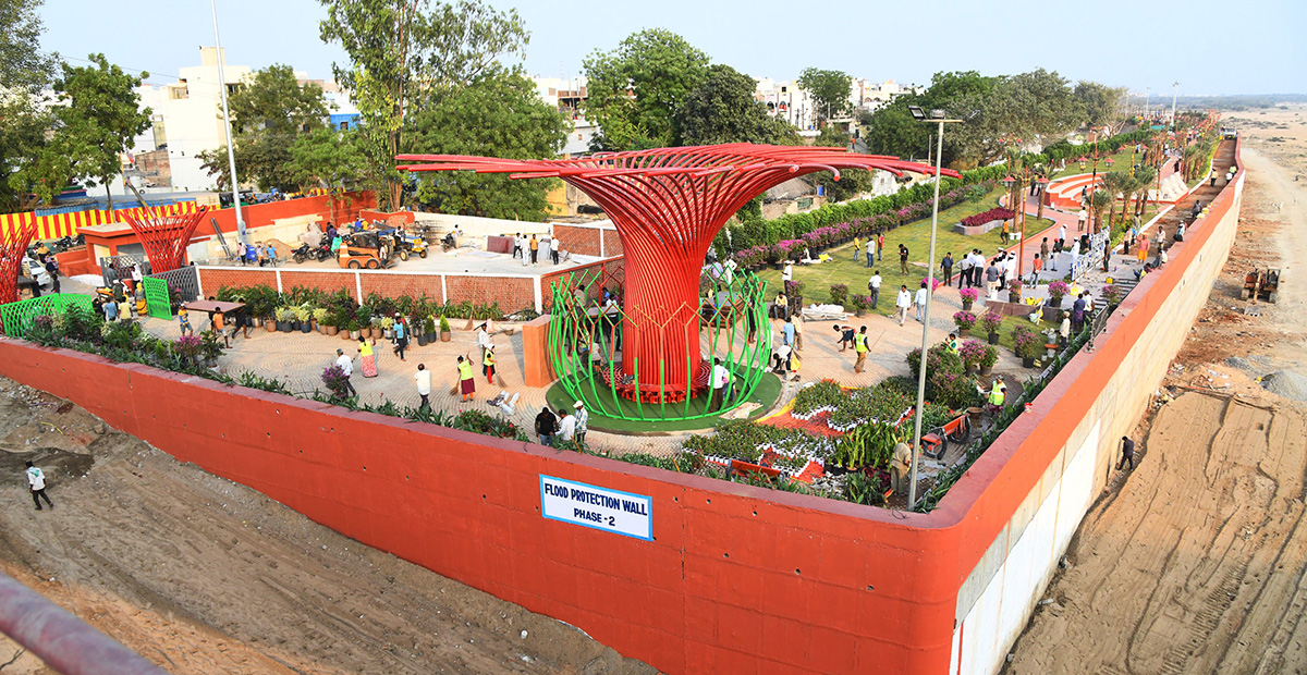 Riverfront_20Park_20New_20landmark_20of_20Vijayawada_20Photos-22.jpg 21
