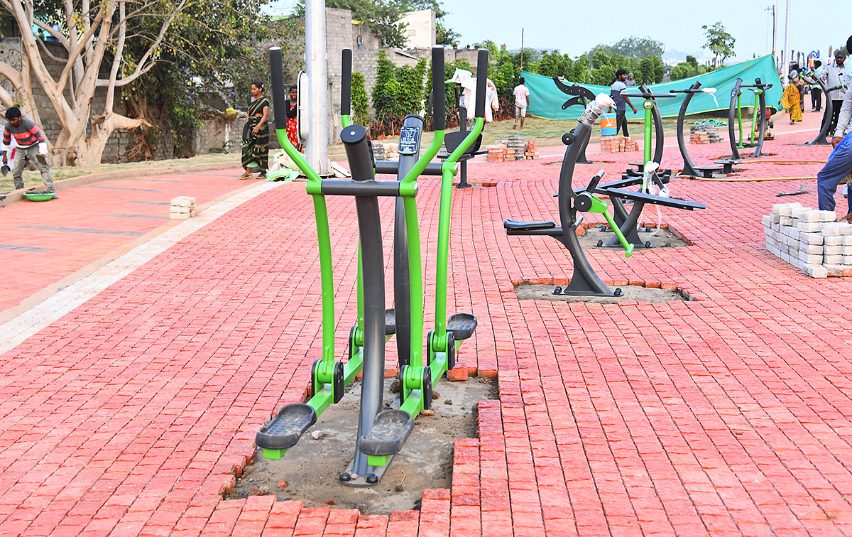 Riverfront_20Park_20New_20landmark_20of_20Vijayawada_20Photos-32.jpg 29