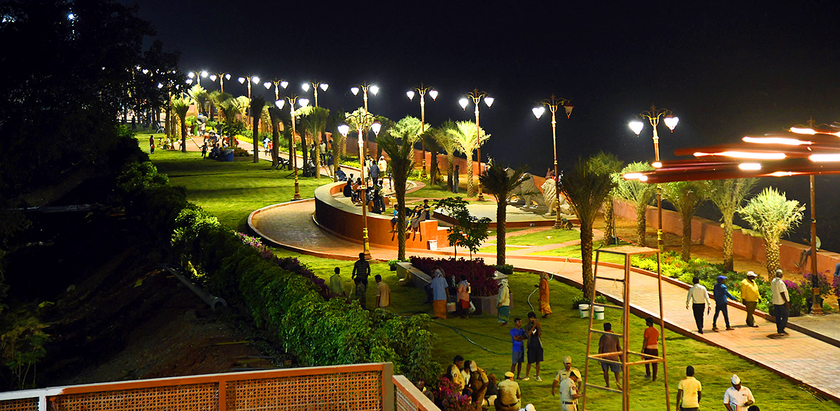 Riverfront_20Park_20New_20landmark_20of_20Vijayawada_20Photos-33.jpg 30