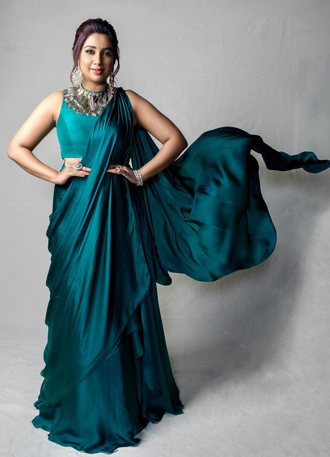 Shreya-Ghoshal-12.jpg 18