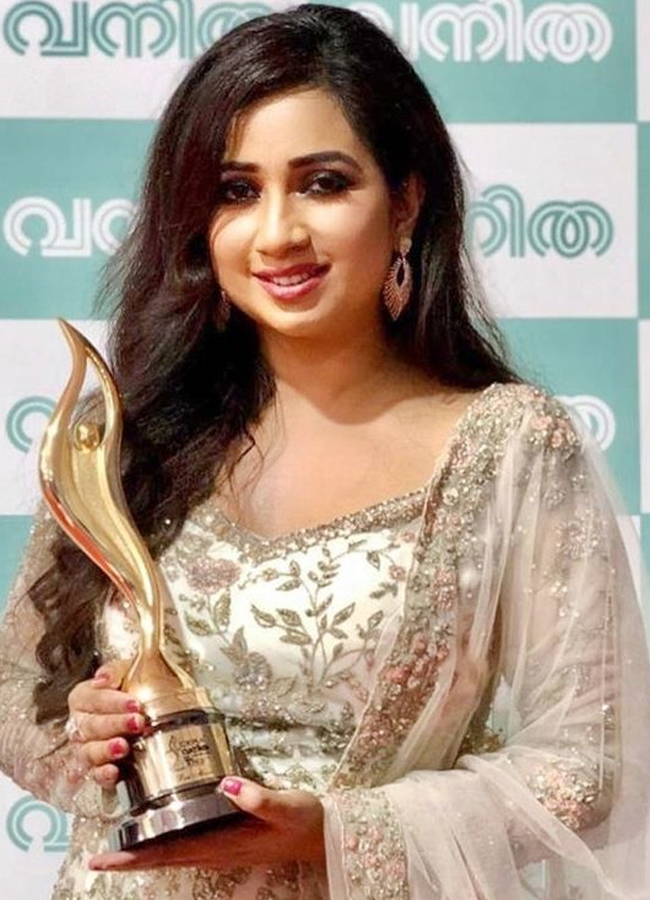 Shreya-Ghoshal-14.jpg 20