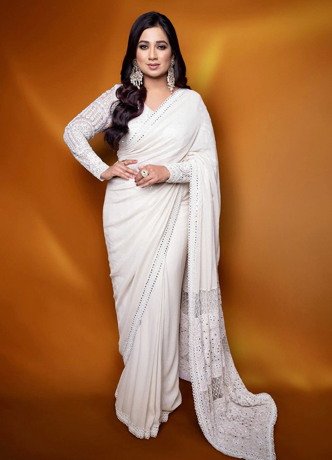 Shreya-Ghoshal-8.jpg 14
