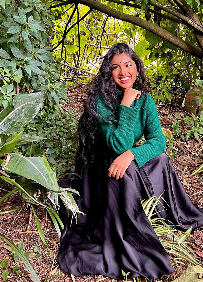 Tollywood_20child_20artist_20Avantika_20Vandanapu_20in_20Hollywood-21.jpg 21