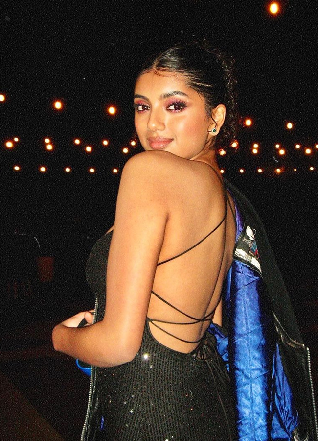 Tollywood_20child_20artist_20Avantika_20Vandanapu_20in_20Hollywood-9.jpg 9