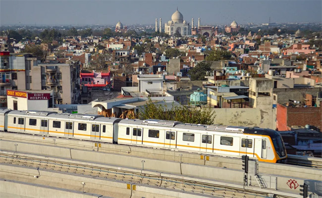agra-metro.jpg