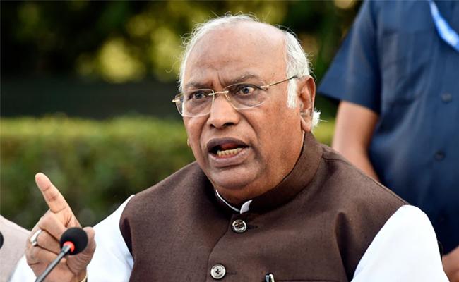 Mallikarjun_20Kharge1_0.jpg
