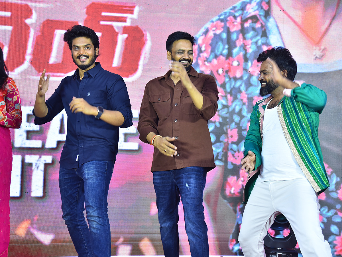 Vey_20Dharuvey_20Movie_20Pre_20Release_20Event_20Photos-1.jpg 1