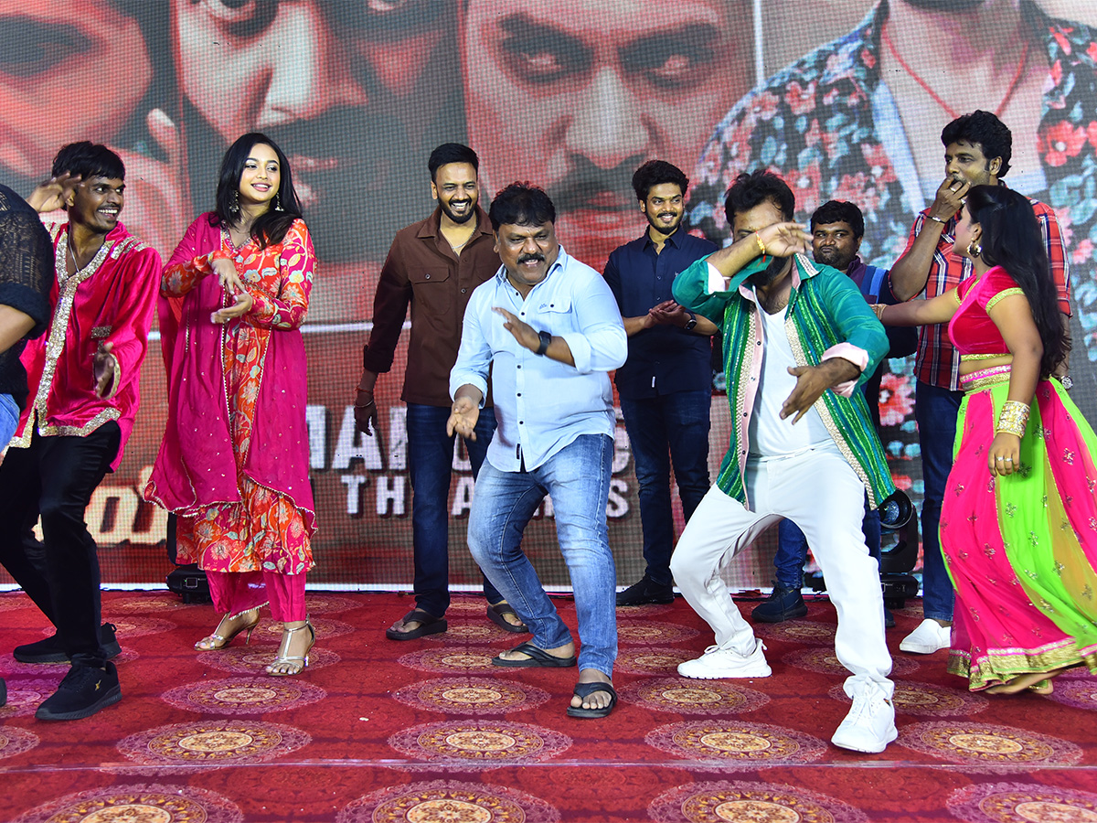 Vey_20Dharuvey_20Movie_20Pre_20Release_20Event_20Photos-22.jpg 21