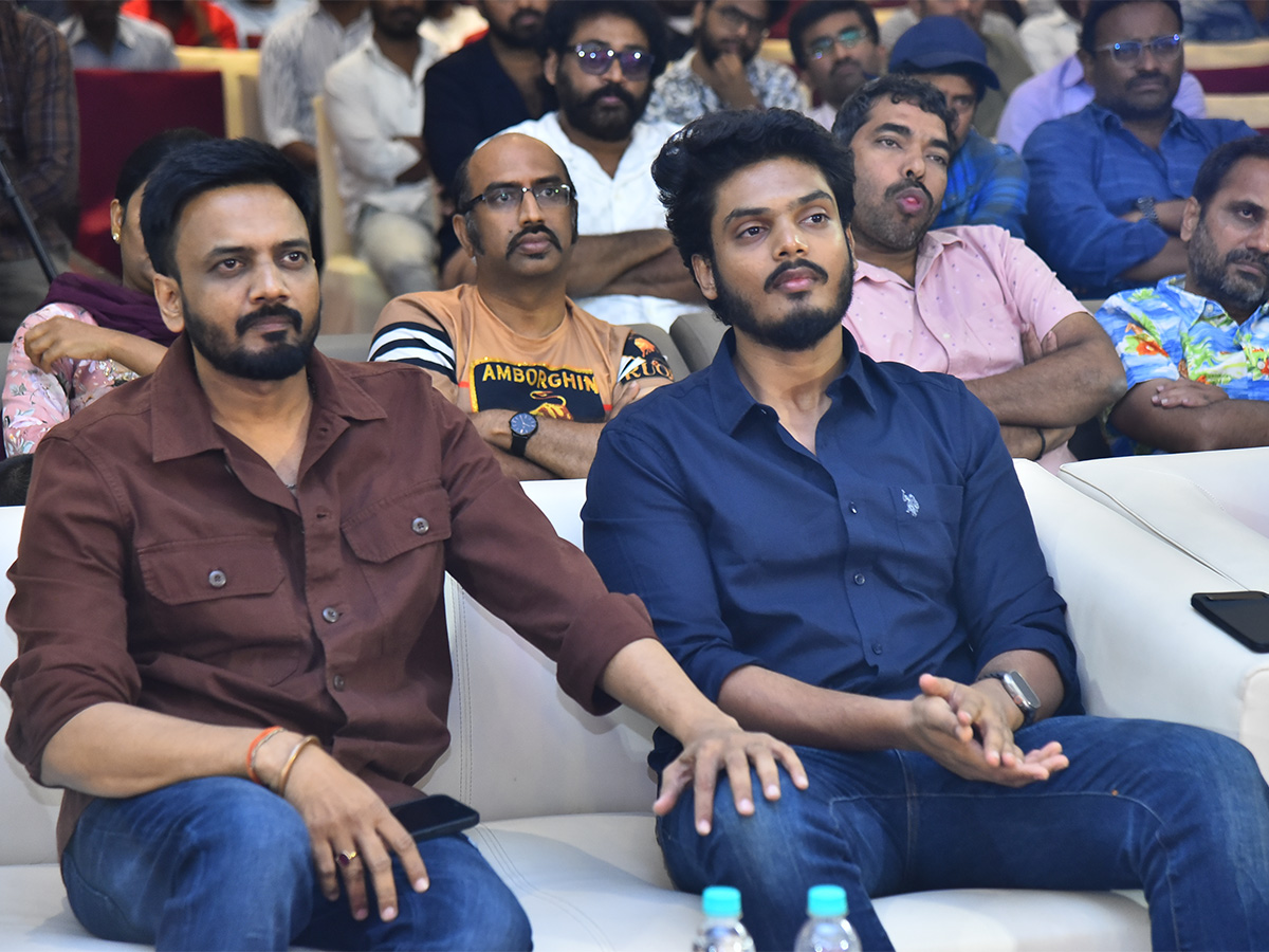 Vey_20Dharuvey_20Movie_20Pre_20Release_20Event_20Photos-5.jpg 5