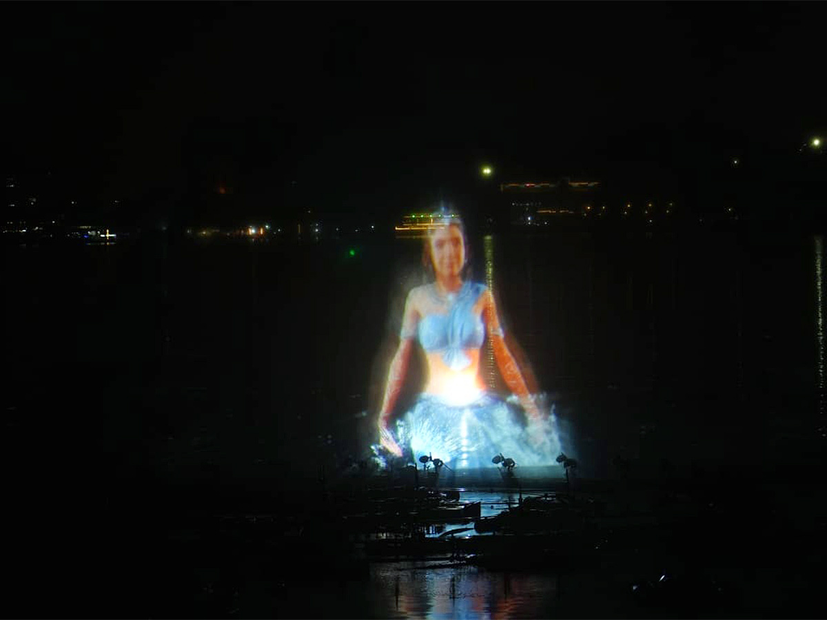 Water_20Laser_20Show_20at_20Tankbund_20Hyderabad-20.jpg 18